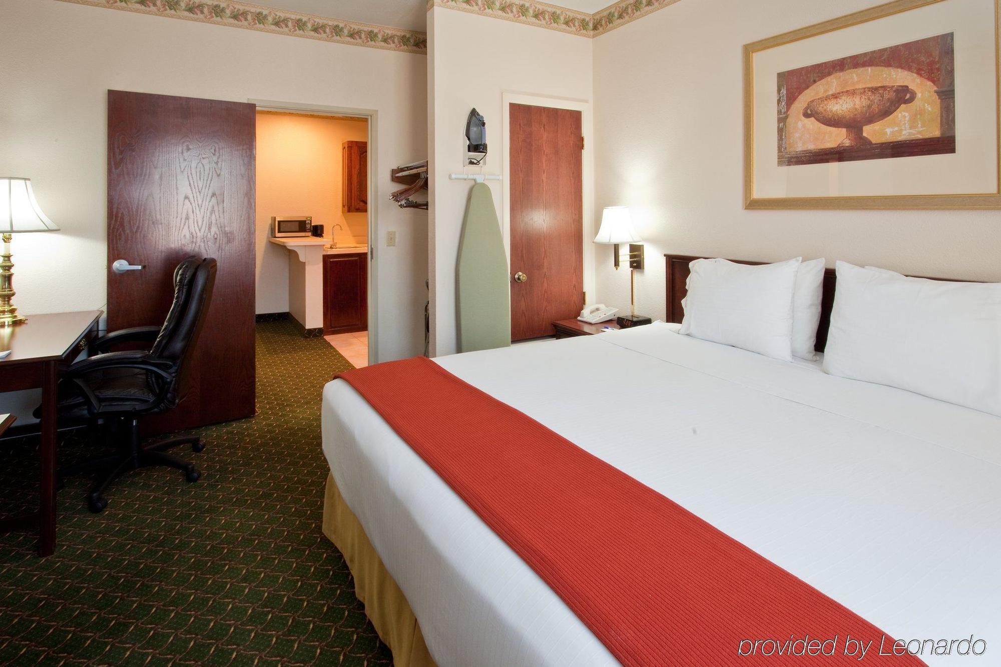 Country Inn & Suites By Radisson, Fort Worth West L-30 Nas Jrb Oda fotoğraf