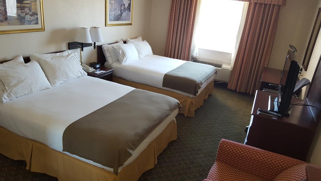 Country Inn & Suites By Radisson, Fort Worth West L-30 Nas Jrb Dış mekan fotoğraf
