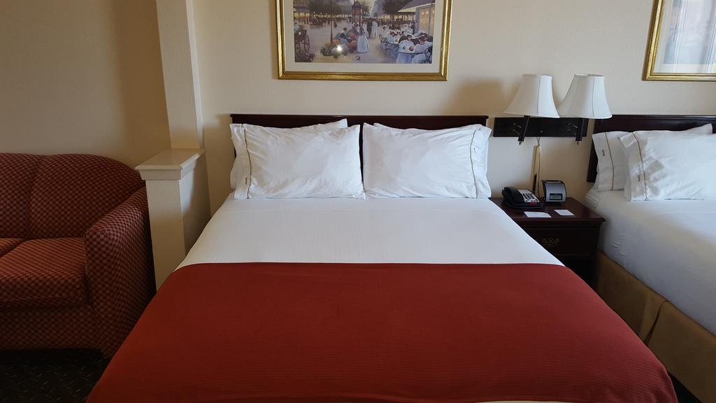 Country Inn & Suites By Radisson, Fort Worth West L-30 Nas Jrb Dış mekan fotoğraf