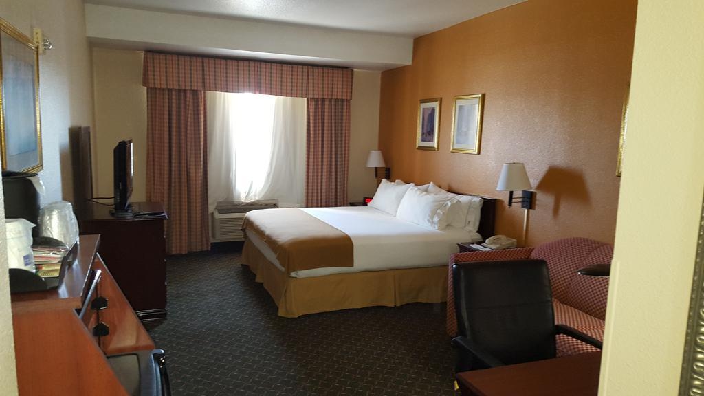 Country Inn & Suites By Radisson, Fort Worth West L-30 Nas Jrb Dış mekan fotoğraf